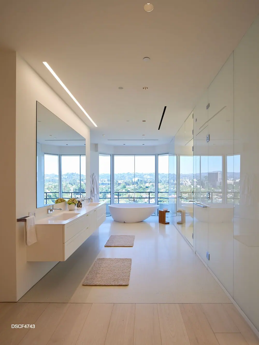 Naftali Penthouse, Los Angeles, photograph 7 of 18