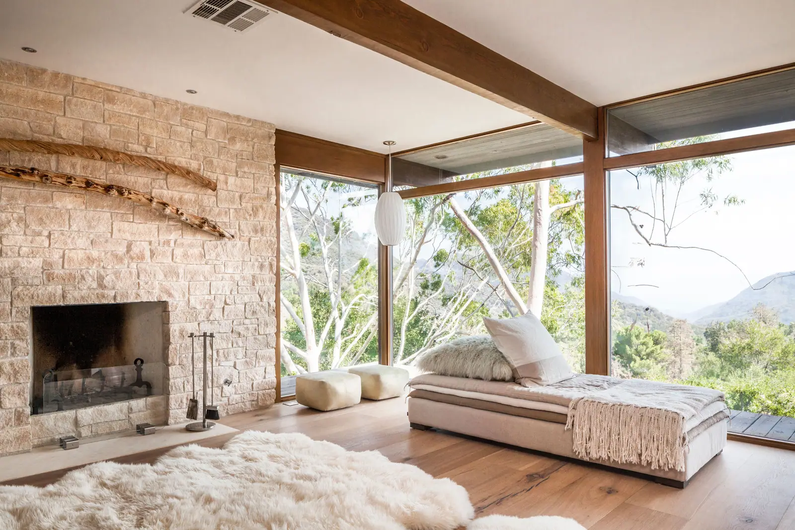 Spirit's Nest, Hillside Residence by MODAA Construction in Topanga, California